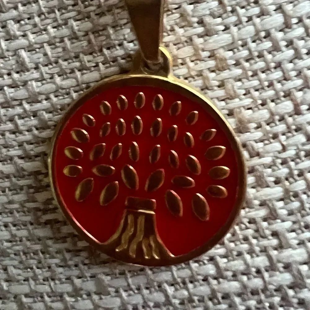 Gold Tone Stainless Steel Tree of Life Red Pendant 20 inch necklace - Picture 3 of 6